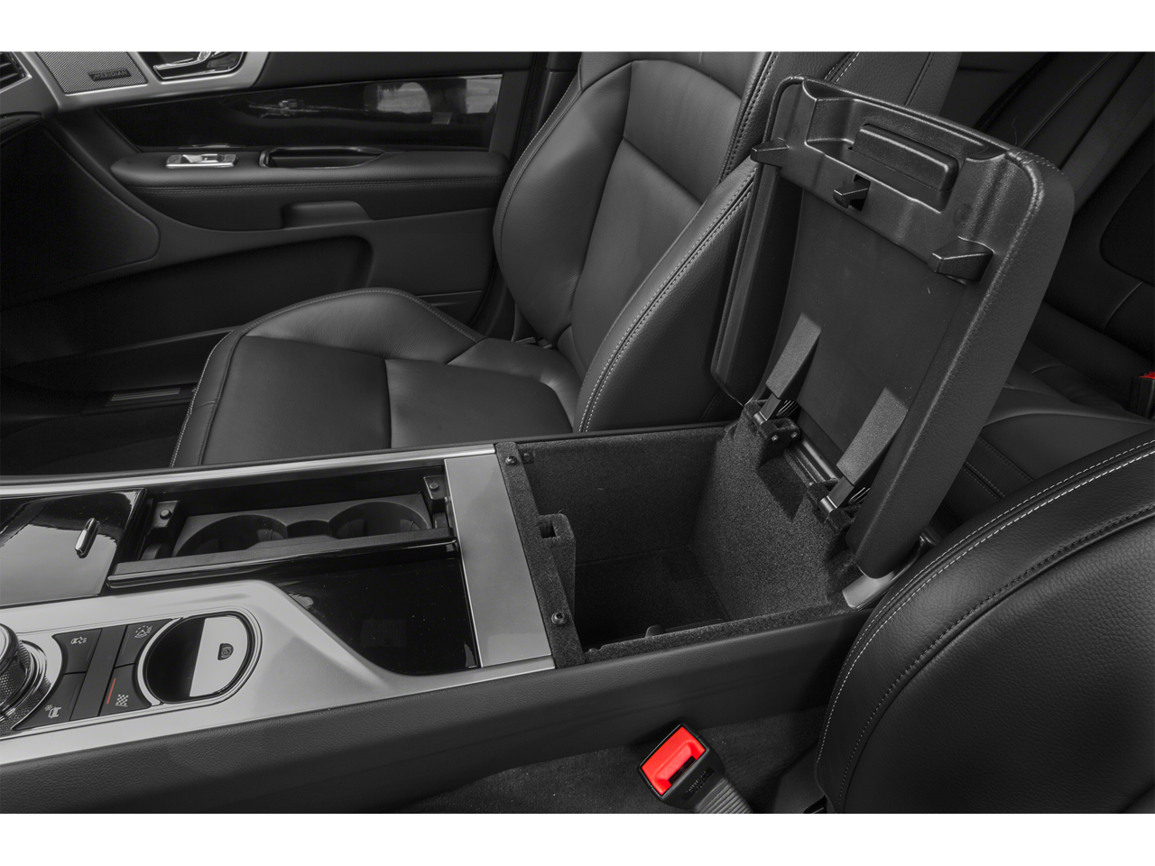 2015 Jaguar XF V6 Sport