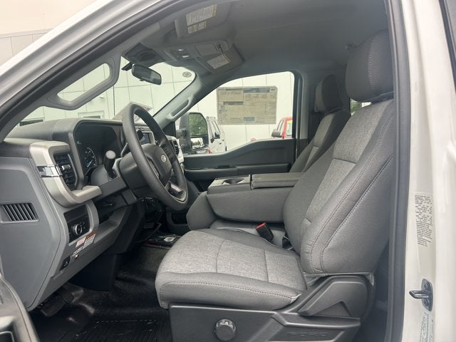 2026 Ford Super Duty F-550 DRW XL DRW