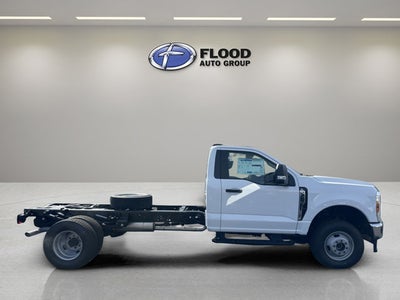 2026 Ford Super Duty F-350 DRW XL