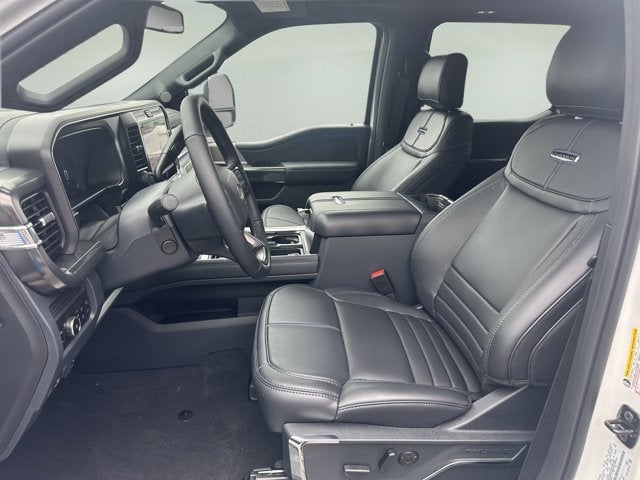 2026 Ford Super Duty F-350 SRW Platinum