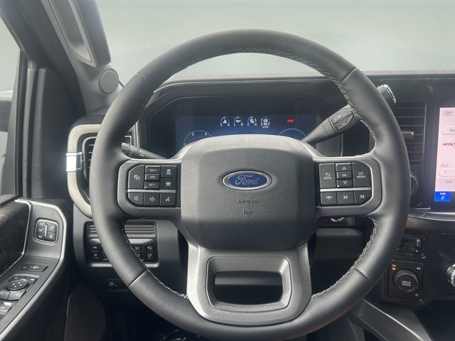 2026 Ford Super Duty F-350 SRW Lariat