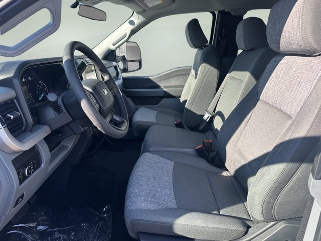 2026 Ford Super Duty F-350 SRW XLT