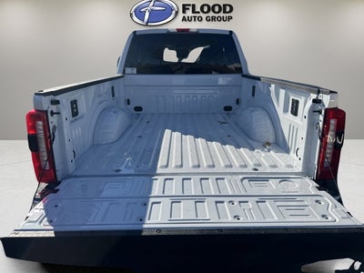 2026 Ford Super Duty F-350 SRW XLT