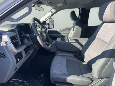 2026 Ford Super Duty F-350 SRW XLT