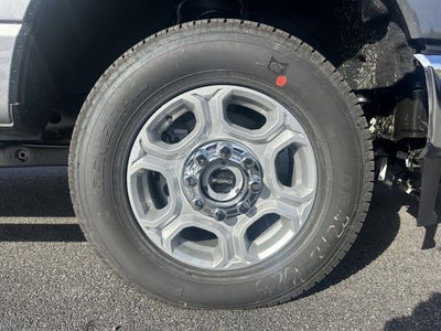 2026 Ford Super Duty F-350 SRW F-350® XLT