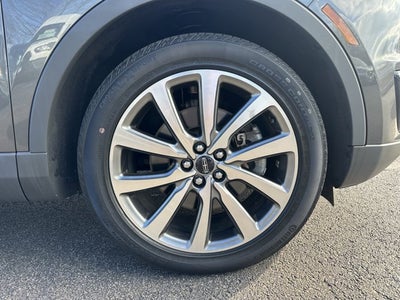 2019 Lincoln Nautilus Select