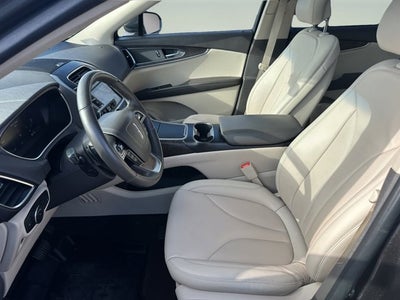 2019 Lincoln Nautilus Select