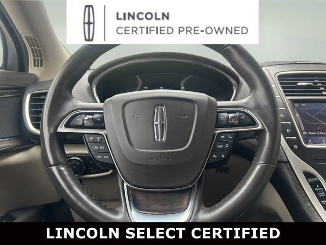 2019 Lincoln Nautilus Select
