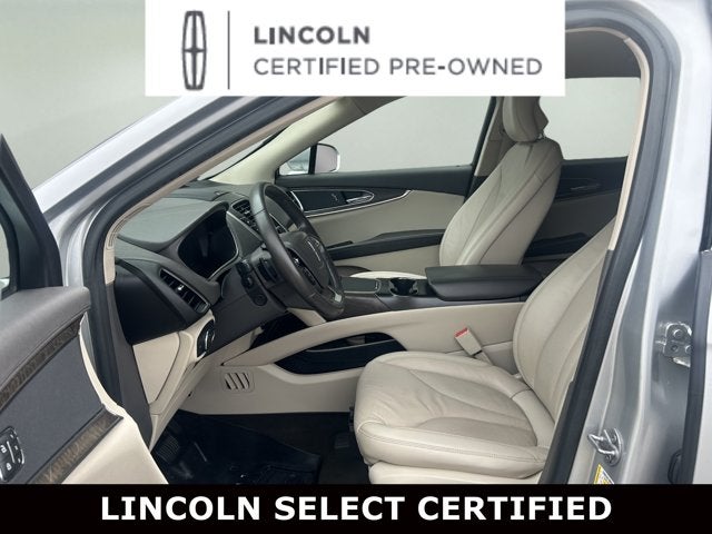 2019 Lincoln Nautilus Select