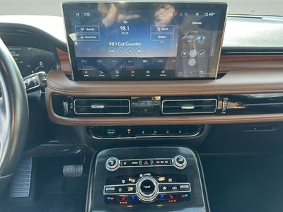 2023 Lincoln Nautilus Reserve