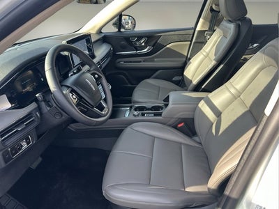 2025 Lincoln Corsair Premiere