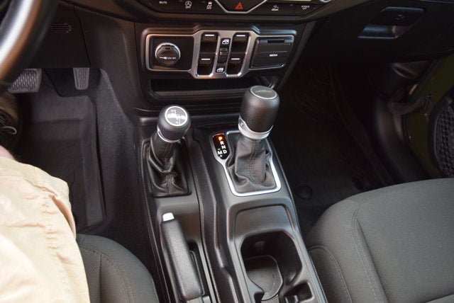 2022 Jeep Gladiator Altitude