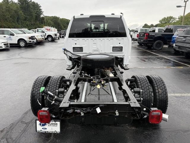 2027 Ford Super Duty F-550 DRW XL DRW