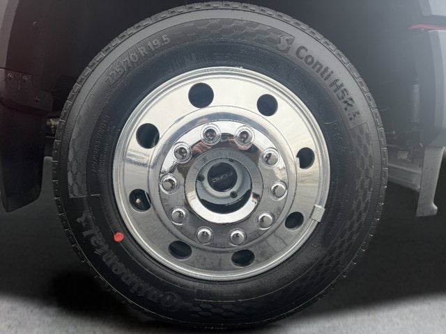 2026 Ford Super Duty F-550 DRW XLT