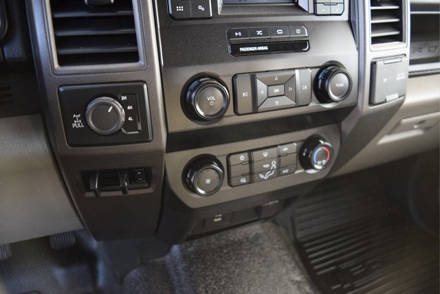 2022 Ford Super Duty F-350 SRW XL