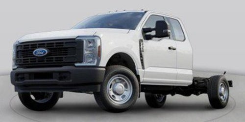 2027 Ford Super Duty F-350 DRW XL DRW