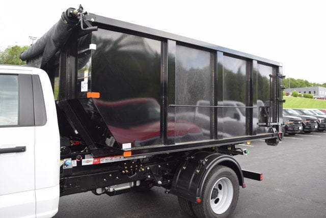2026 Ford Super Duty F-600 DRW XLT