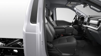 2026 Ford Super Duty F-600 DRW XLT