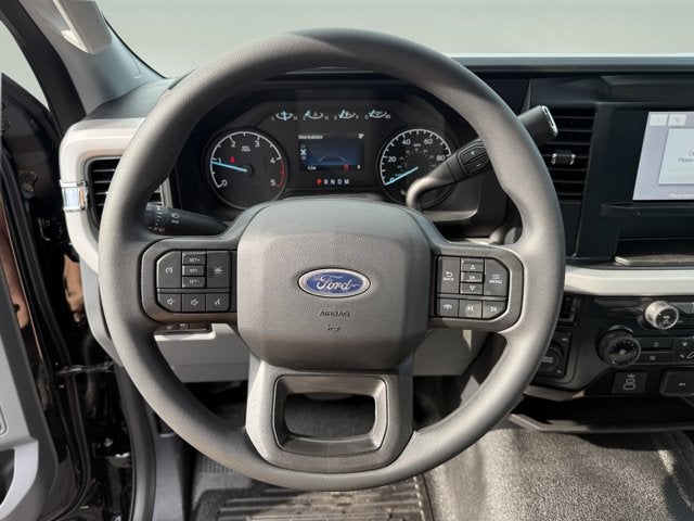 2026 Ford Super Duty F-600 DRW XL