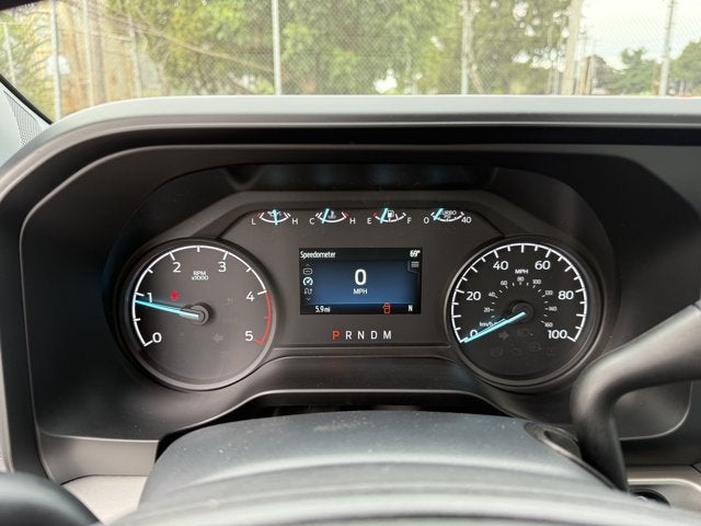 2027 Ford Super Duty F-350 SRW XL