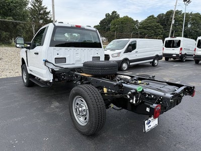 2027 Ford Super Duty F-350 SRW XL