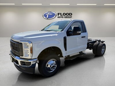 2027 Ford Super Duty F-350 DRW XL DRW