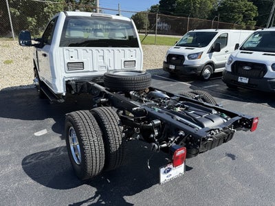 2027 Ford Super Duty F-350 DRW XL DRW