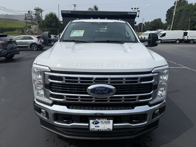 2026 Ford Super Duty F-350 DRW XL