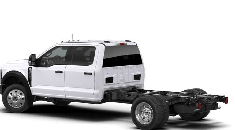 2026 Ford Super Duty F-550 DRW LARIAT