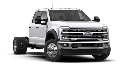 2026 Ford Super Duty F-550 DRW LARIAT