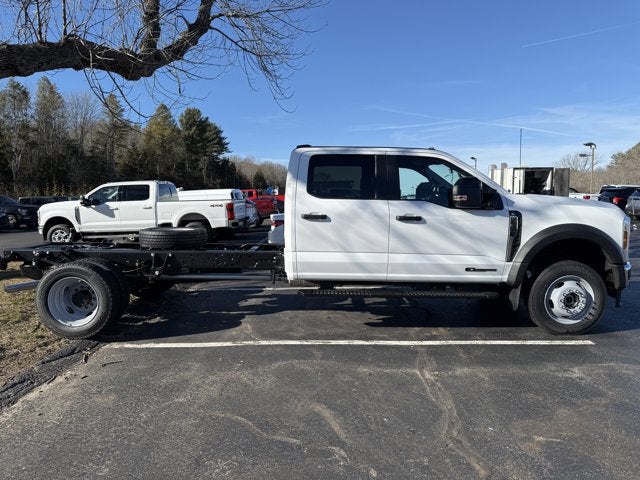 2026 Ford Super Duty F-550 DRW XL