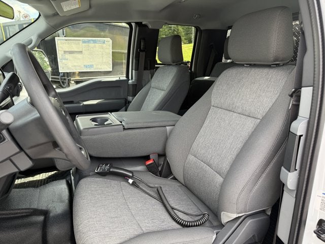 2026 Ford Super Duty F-550 DRW XL