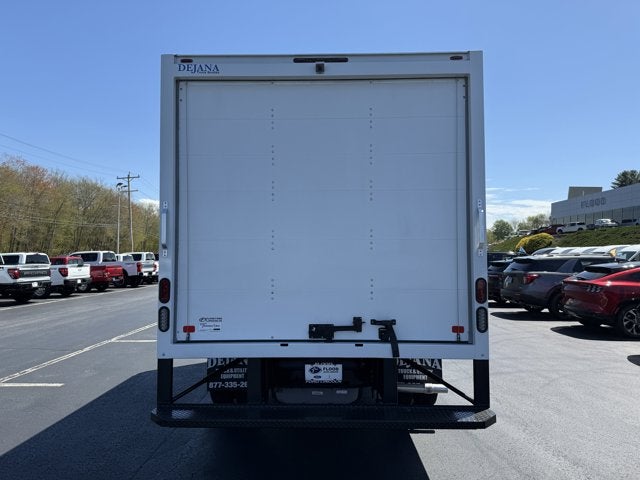 2027 Ford E-Series Cutaway E-450 DRW