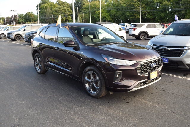 2023 Ford Escape ST-Line Select