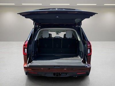 2027 Ford Expedition Active