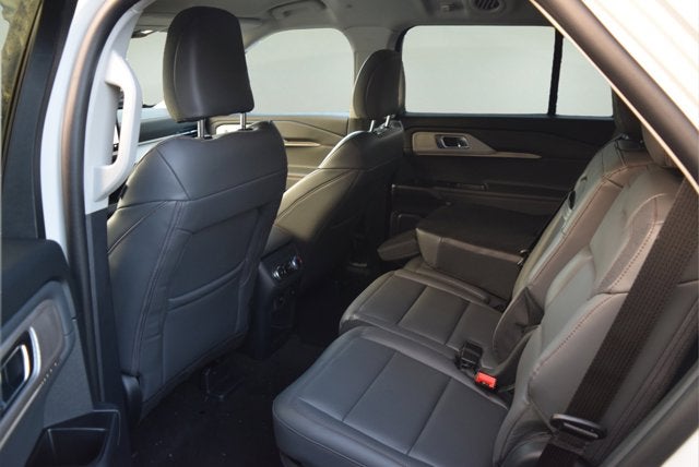 2026 Ford Explorer Active (200A)