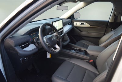 2026 Ford Explorer Active (200A)