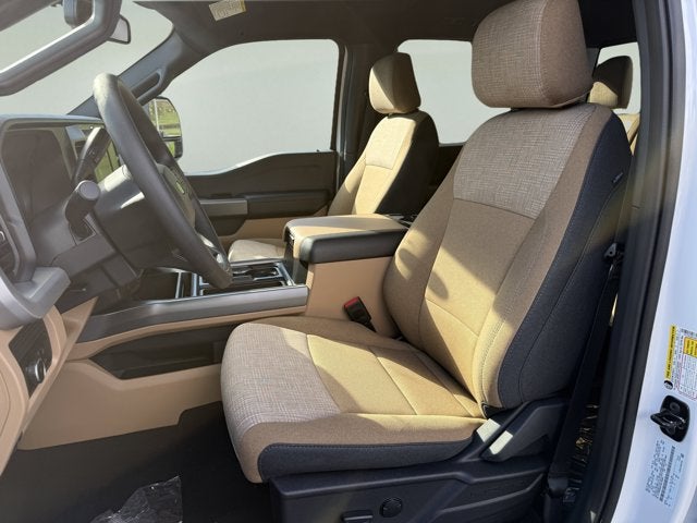 2027 Ford Super Duty F-250 SRW XLT