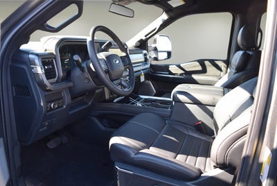 2025 Ford Super Duty F-250 SRW Platinum