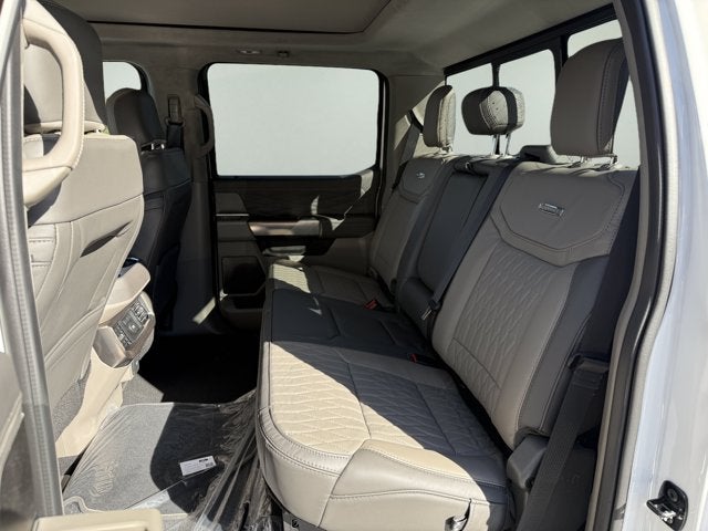 2027 Ford Super Duty F-250 SRW Platinum