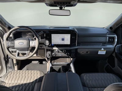 2027 Ford Super Duty F-250 SRW Platinum