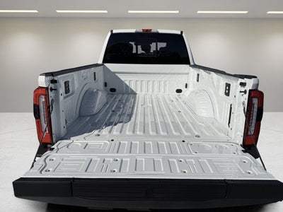 2027 Ford Super Duty F-250 SRW Platinum