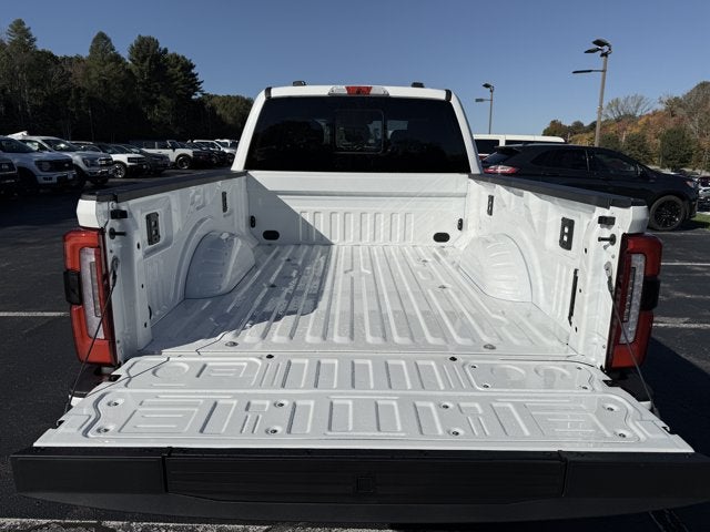 2027 Ford Super Duty F-250 SRW Platinum