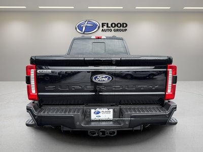 2027 Ford Super Duty F-350 SRW Lariat