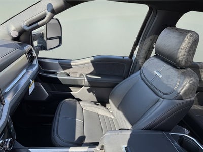 2026 Ford Super Duty F-350 SRW Platinum