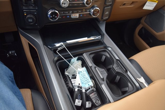 2026 Ford Super Duty F-350 SRW LARIAT