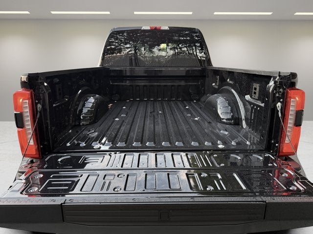 2027 Ford Super Duty F-350 SRW King Ranch