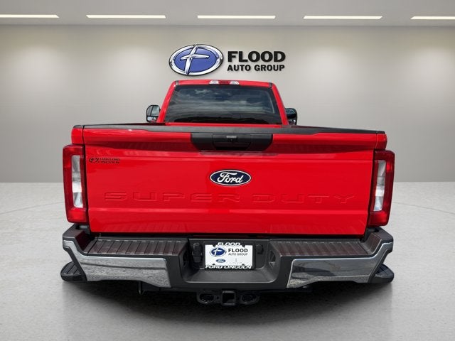 2027 Ford Super Duty F-350 SRW Lariat