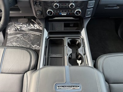 2027 Ford Super Duty F-350 SRW Platinum