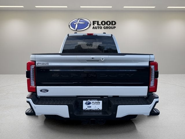 2027 Ford Super Duty F-350 SRW Platinum